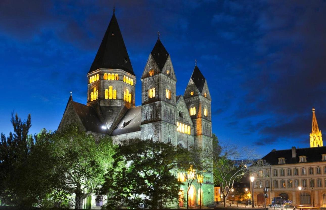 Serenity Bed Palace 2 Metz Gare Экстерьер фото