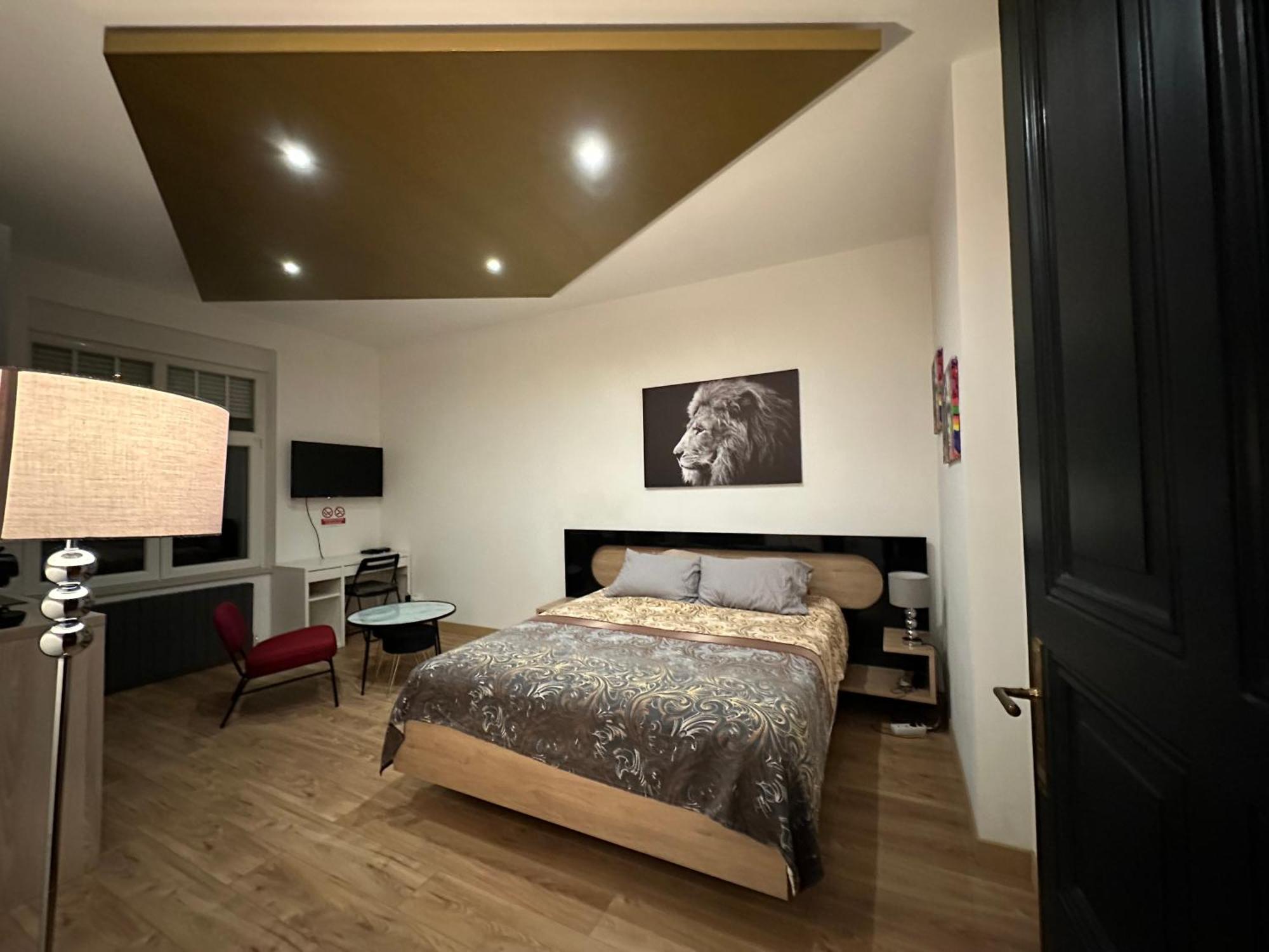 Serenity Bed Palace 2 Metz Gare Экстерьер фото